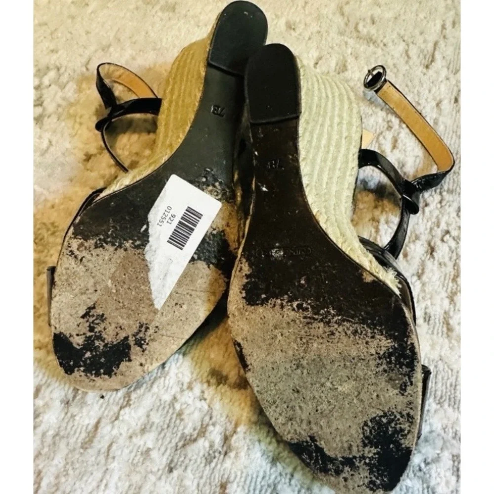 Cole Haan Black Patent Leather Espadrille Wedge Sandals T-Strap Cutout 7.5B